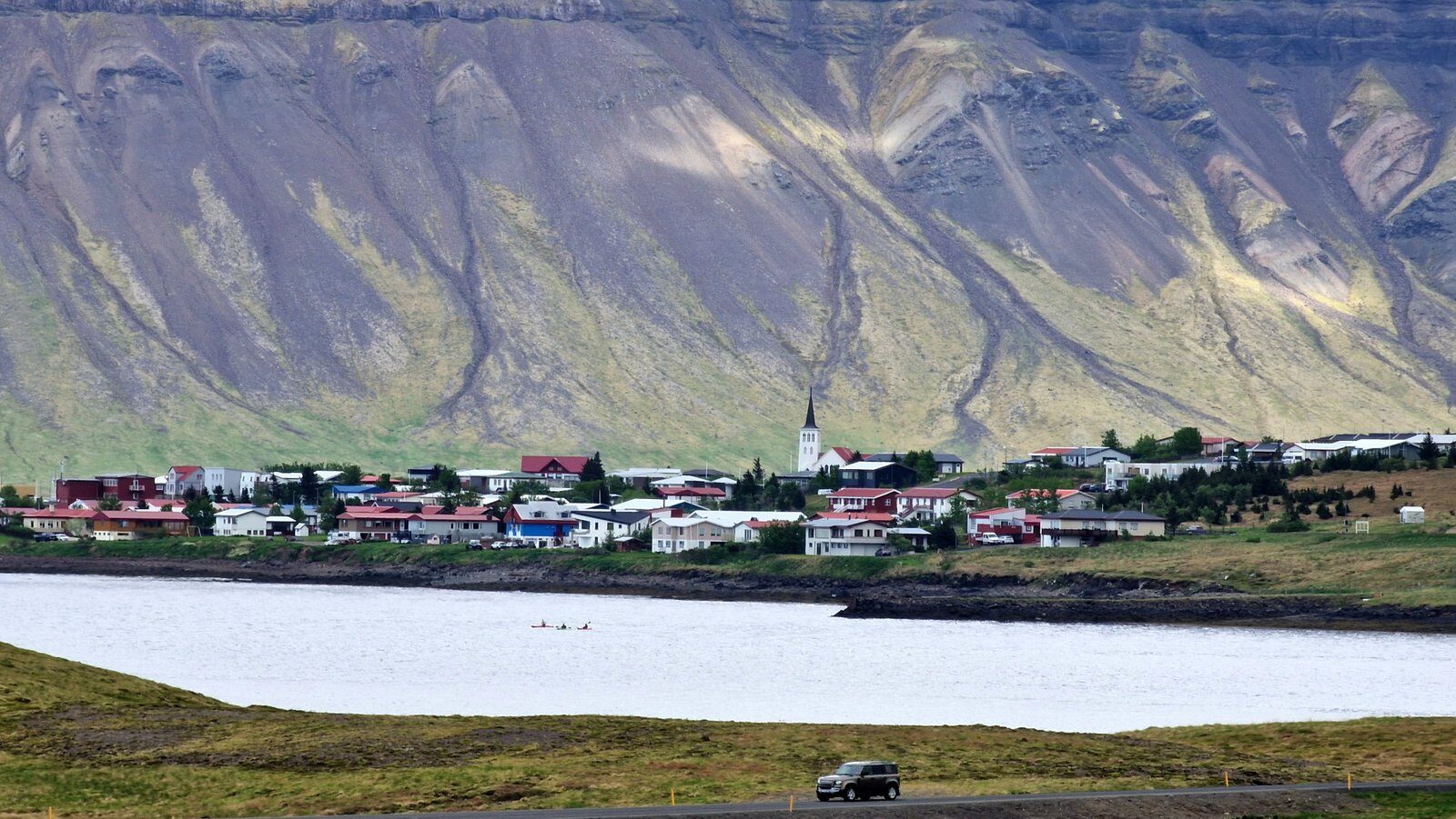 10 – Qué ver en la península de Snæfellsnes (Islandia): Kirkjufell, Kirkjufellsfoss, Grundarfoss y Ólafsvík