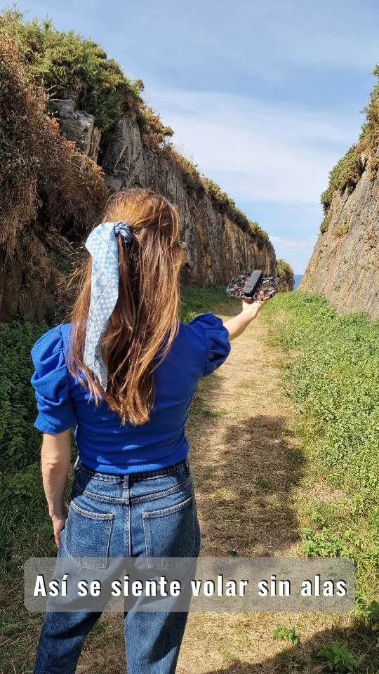 Publi ✨

✌🏼 Sígueme en @losviajesdealifog para muchos más planes por Asturias y por el mundo en general. 🥰

💾 GUARDA este reel para no olvidarte de algunas de las ubicaciones más top de Asturias. 😜

🌍 Tenéis 𝗲𝗻 𝗺𝗶 𝗯𝗹𝗼𝗴, 𝕎𝕎𝕎. 𝕃𝕆𝕊  𝕍𝕀𝔸𝕁𝔼𝕊  𝔻𝔼  𝔸𝕃𝕀  𝔽𝕆𝔾. ℂ𝕆𝕄, múltiples artículos para descubrir Asturias en profundidad: sus playas, pueblos, rutas de senderismo... Con fotos, vídeos, mapas 🗺️ y un montón de 𝗖𝗢𝗡𝗦𝗘𝗝𝗢𝗦. 

😯 Aún estoy boquiabierta por mi HoverAir X1 PROMAX 8K Flying Camera (@hoverair_global) que me abre un completo mundo de posibilidades para mis vídeos... 🔝

🔸No hace falta que dependas de otras personas para grabar, con HoverAir tendrás tu propio cineasta personal.

🔹 HoverAir PROMAX cuenta con una impresionante resolución 8K, lo que te permite grabar en horizontal 8K y recortar en vertical sin pérdida de calidad.

🔸 Revisa tus tomas al instante desde la aplicación oficial de HoverAir, donde también podrás editarlas y compartirlas en cuestión de segundos.

🔹 Es la opción ideal para quienes viajan solos, ya que garantiza que siempre aparezcas dentro de la escena.

🔸 Tanto si exploras paisajes urbanos como senderos remotos, capta cada ángulo sin esfuerzo.

#HOVERAir #X1PROMAX #OriginalFlyingCamera #HOVERAir8KFlyingCamera #ExploreWithHOVERAir #DroneLife #DronePhotography
#DroneVideo #DroneShot #asturiastb